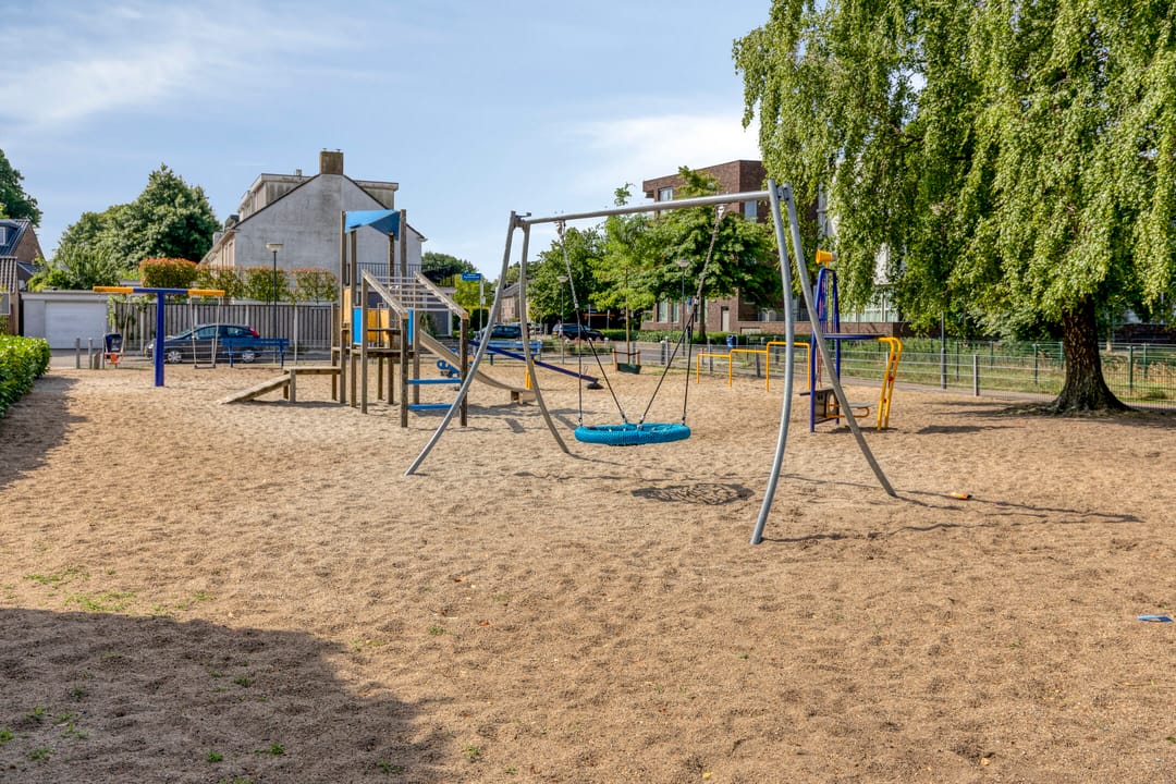 Foto 23 van Anna Bijnsstraat 48