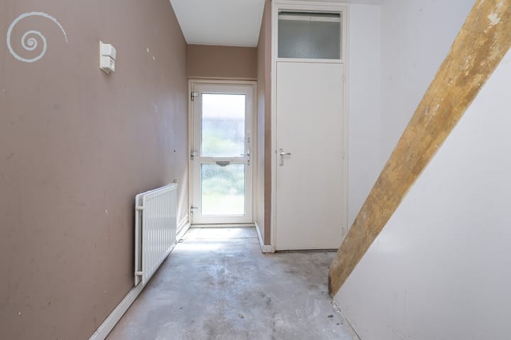 Photo 6 of Deltastraat 6