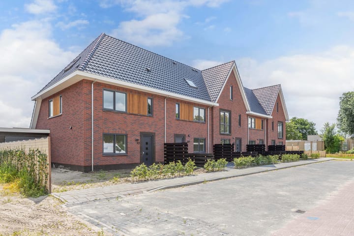 Foto 50 van Sierdsmastee 10