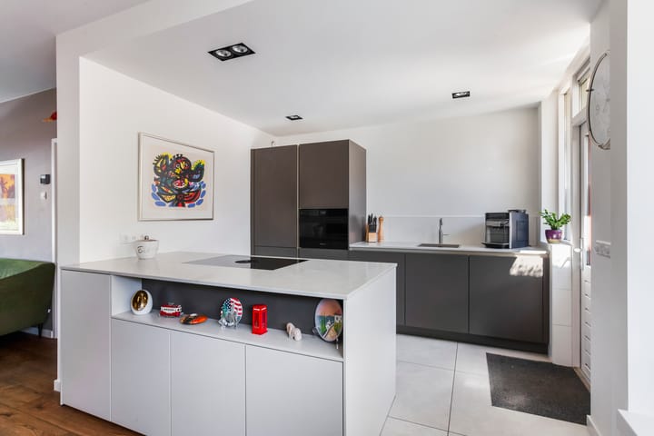 Foto 12 van Kromwijkerkade 57