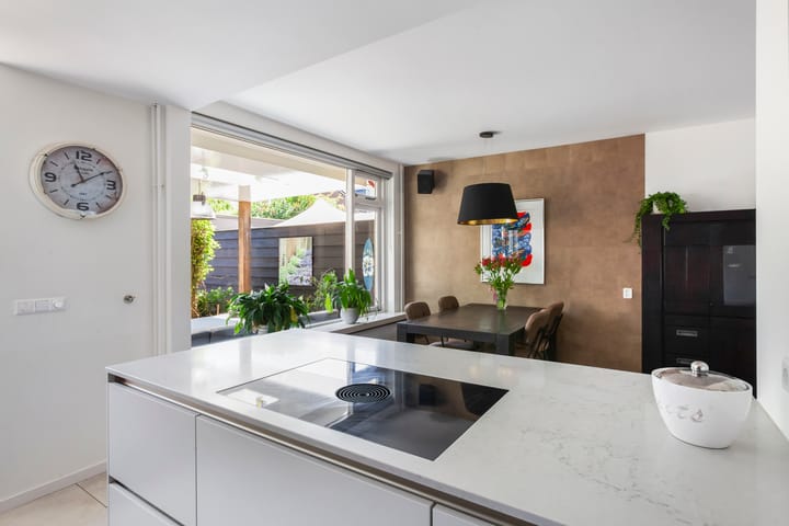 Foto 14 van Kromwijkerkade 57