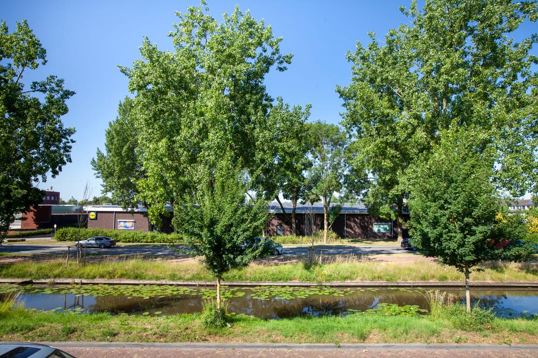 Photo 28 of Kromwijkerkade 57