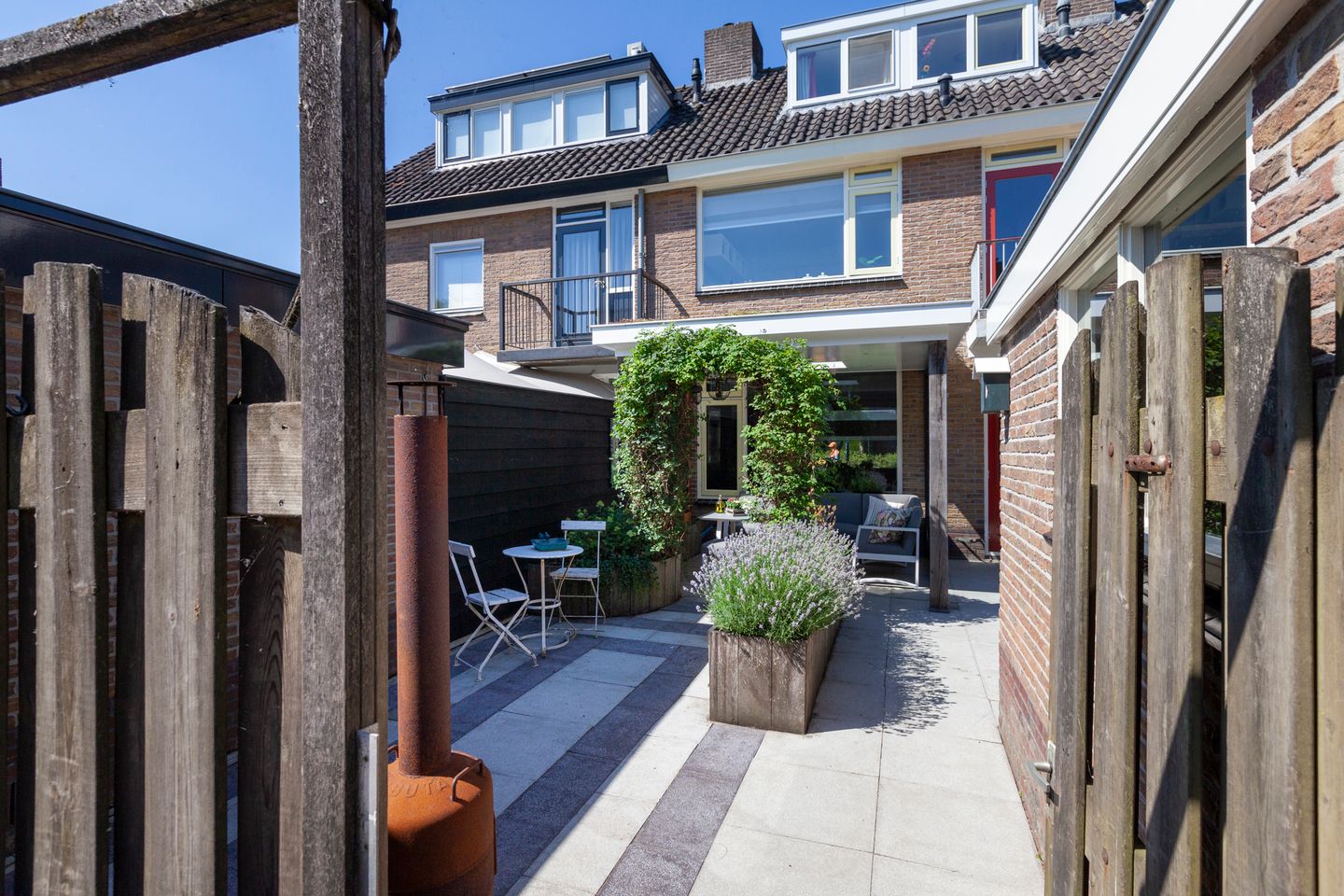Photo 35 of Kromwijkerkade 57