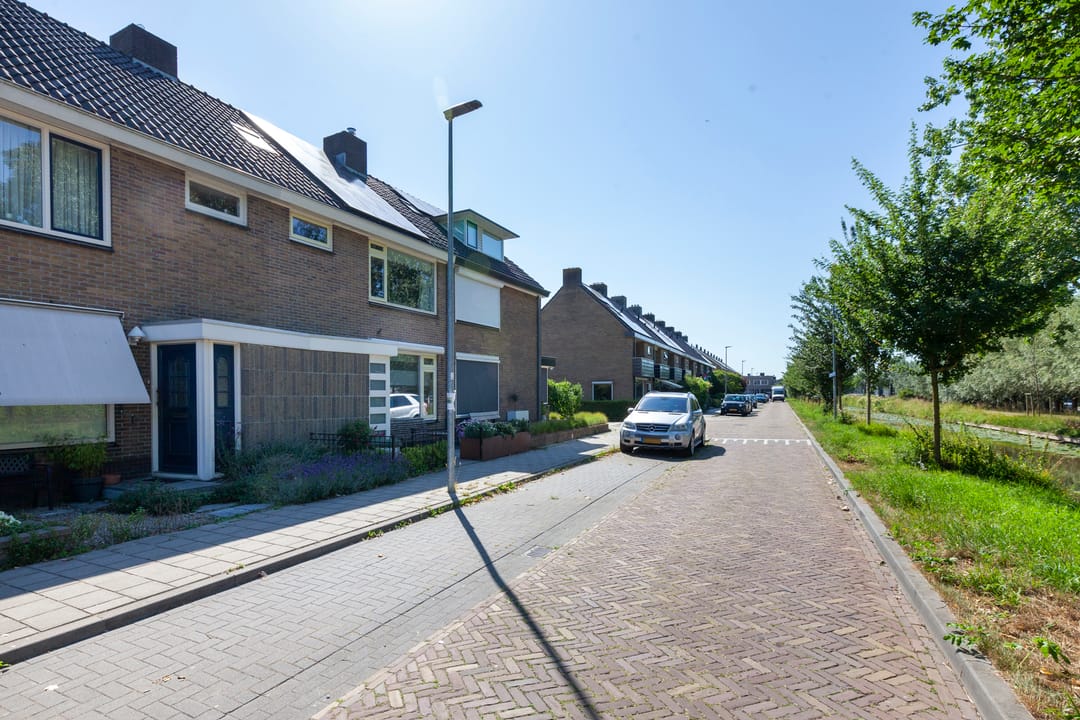 Photo 41 of Kromwijkerkade 57