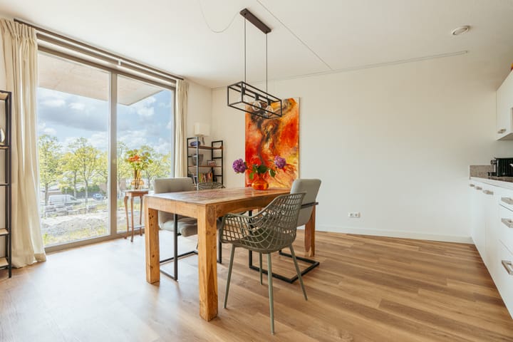 Photo 9 of Dijkmanshuizenstraat 273