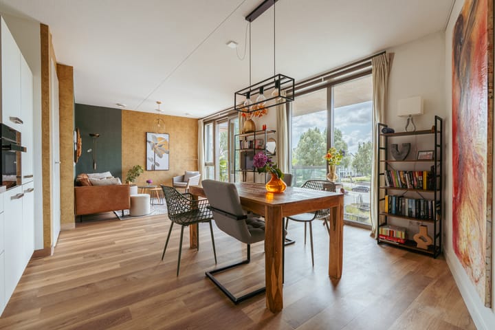 Photo 10 of Dijkmanshuizenstraat 273