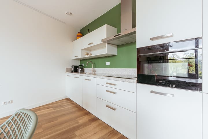 Photo 11 of Dijkmanshuizenstraat 273