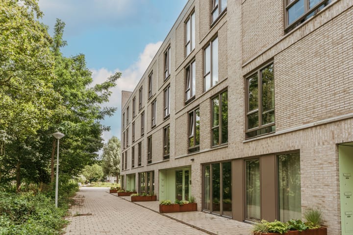 Photo 44 of Dijkmanshuizenstraat 273