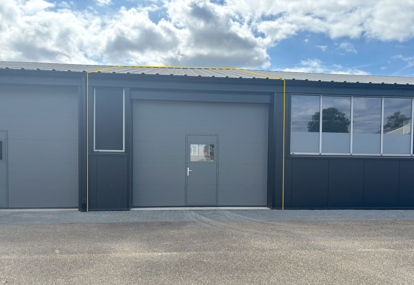 Bekijk foto 1 van Fabriekstraat