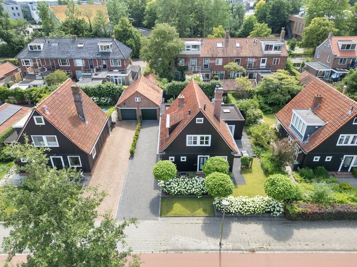 Photo 4 of Julianalaan 25