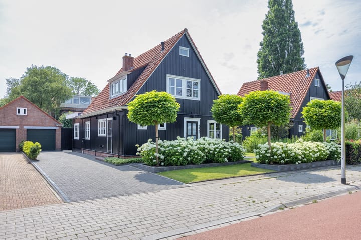 Photo 6 of Julianalaan 25