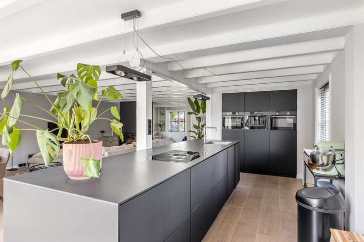 Photo 19 of Julianalaan 25