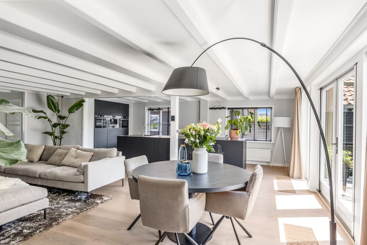 Photo 23 of Julianalaan 25