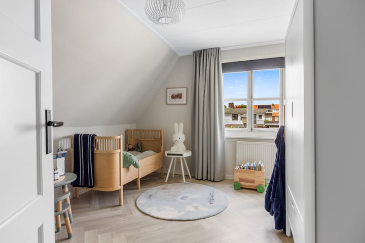 Photo 34 of Julianalaan 25