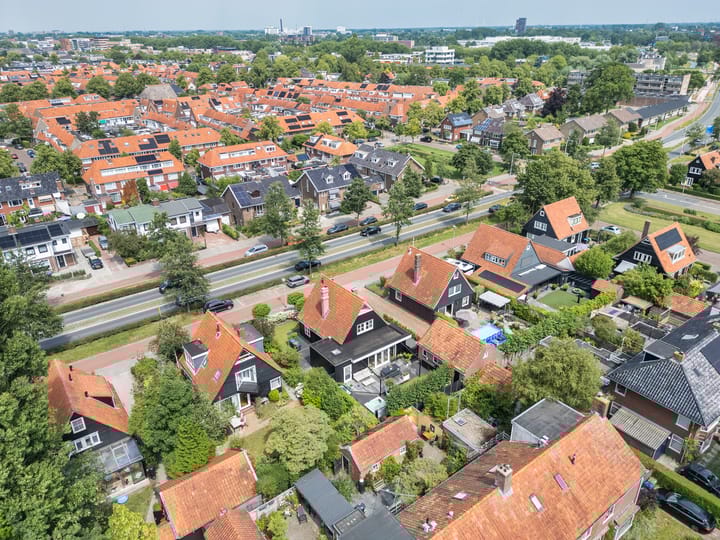 Photo 56 of Julianalaan 25