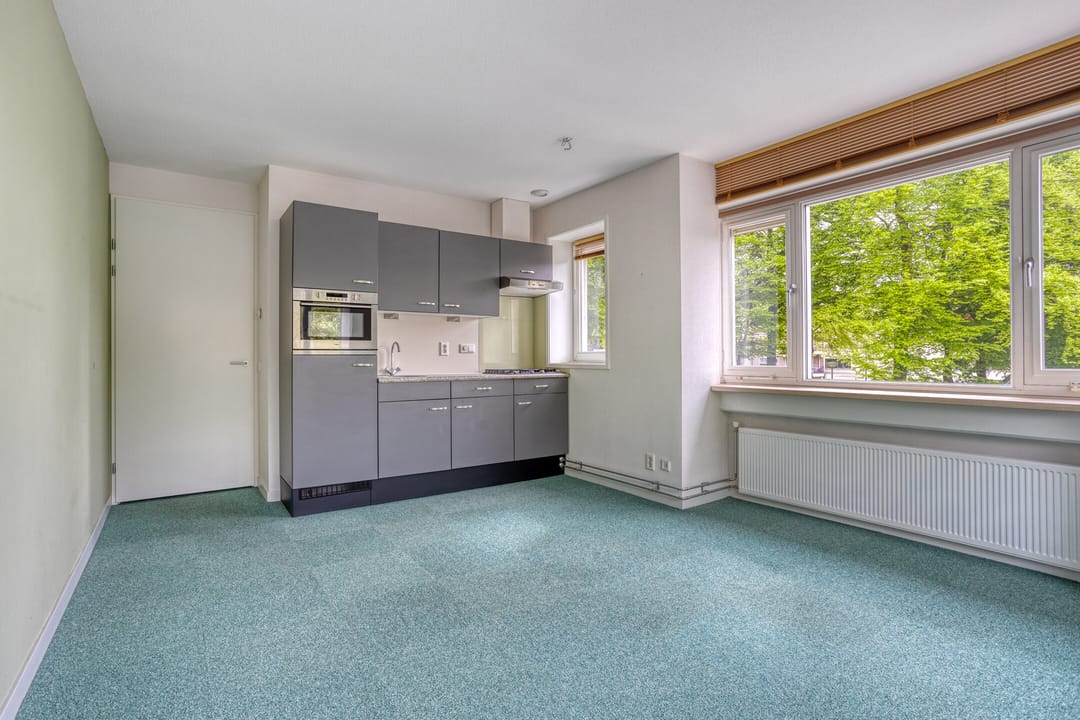 Photo 7 of Stationsplein 8-H