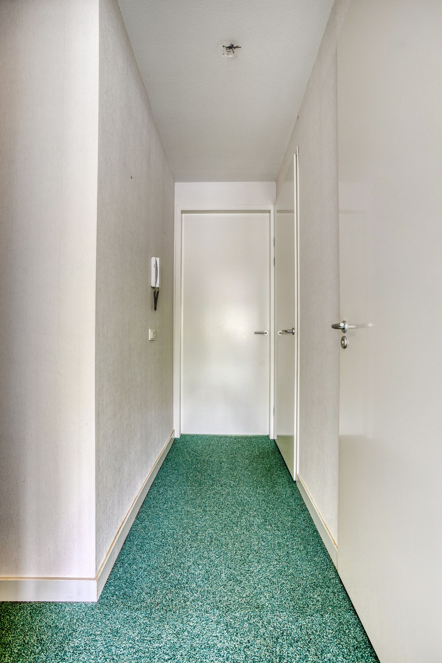 Photo 10 of Stationsplein 8-H