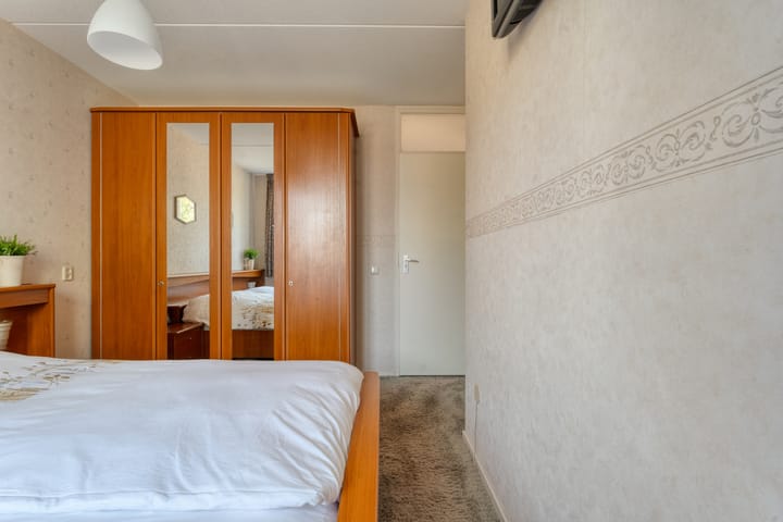 Foto 26 van Van der Duyn van Maasdamstraat 56