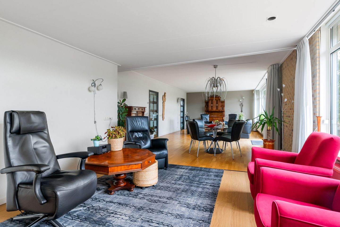 Photo 19 of De Finne 17