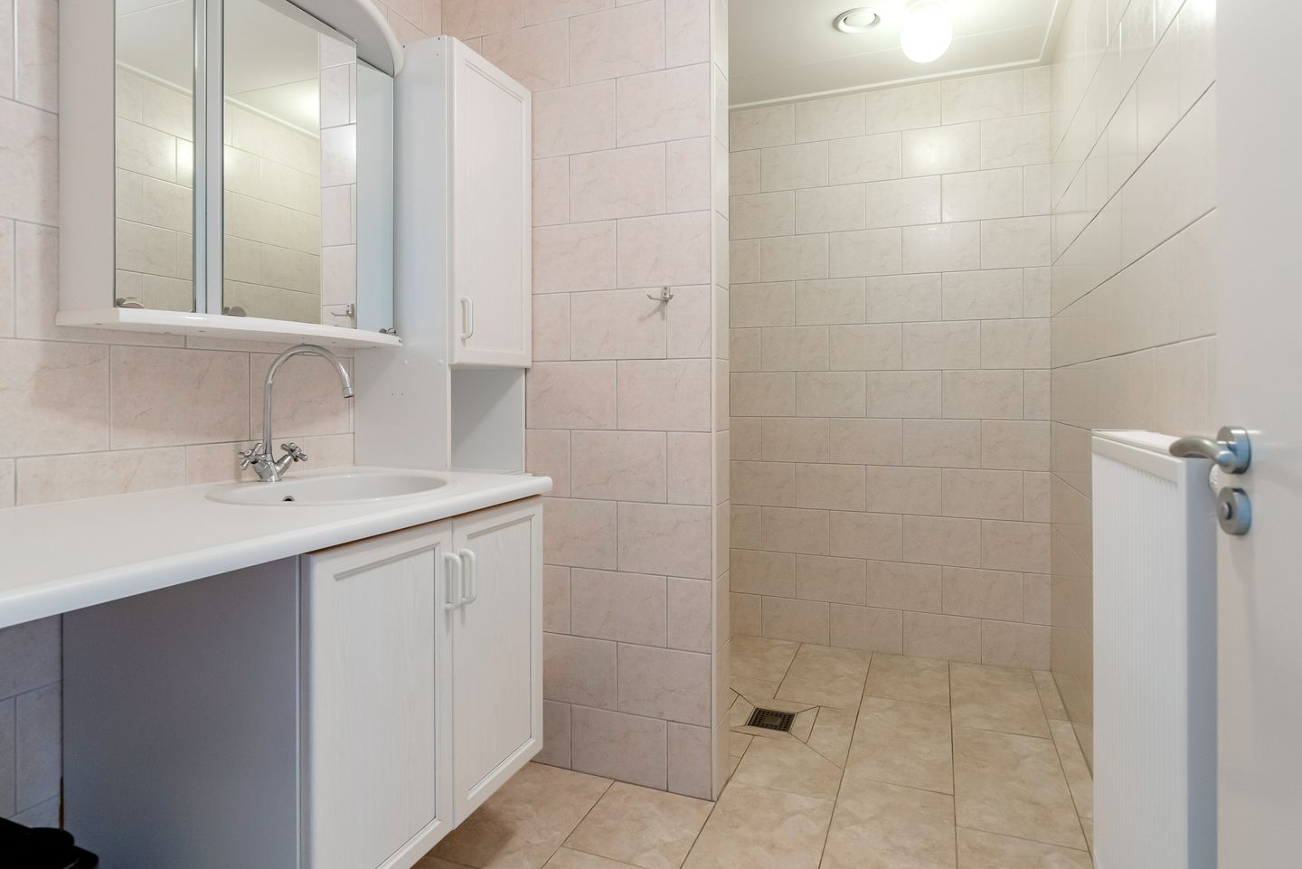 Photo 25 of De Finne 17