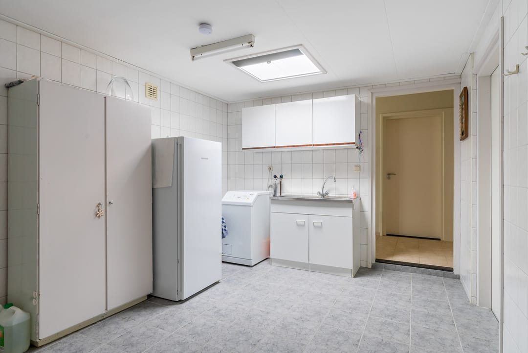 Photo 31 of De Finne 17