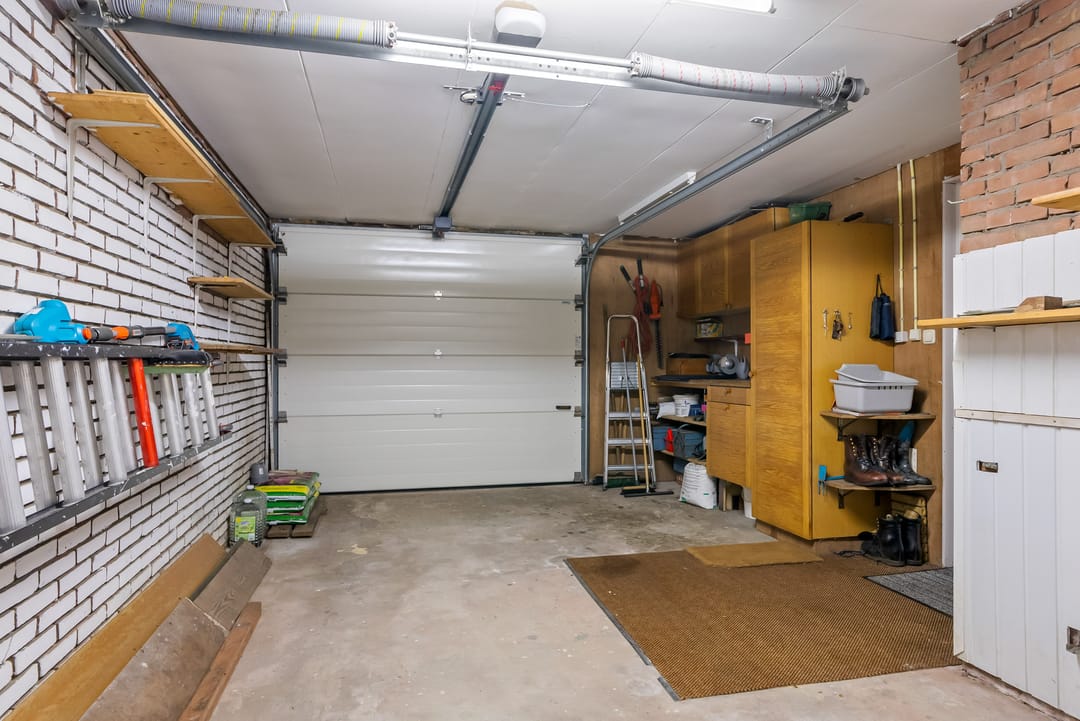 Photo 32 of De Finne 17