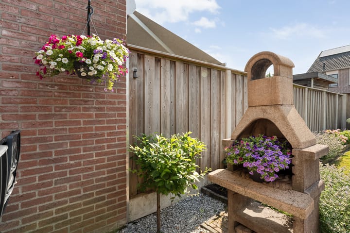 Foto 42 van Van der Duyn van Maasdamstraat 56