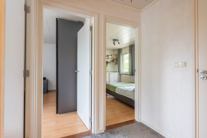 Foto 16 van Gouverneurstraat 16