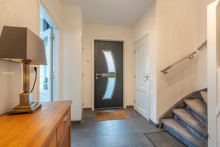 Foto 35 van Gouverneurstraat 16