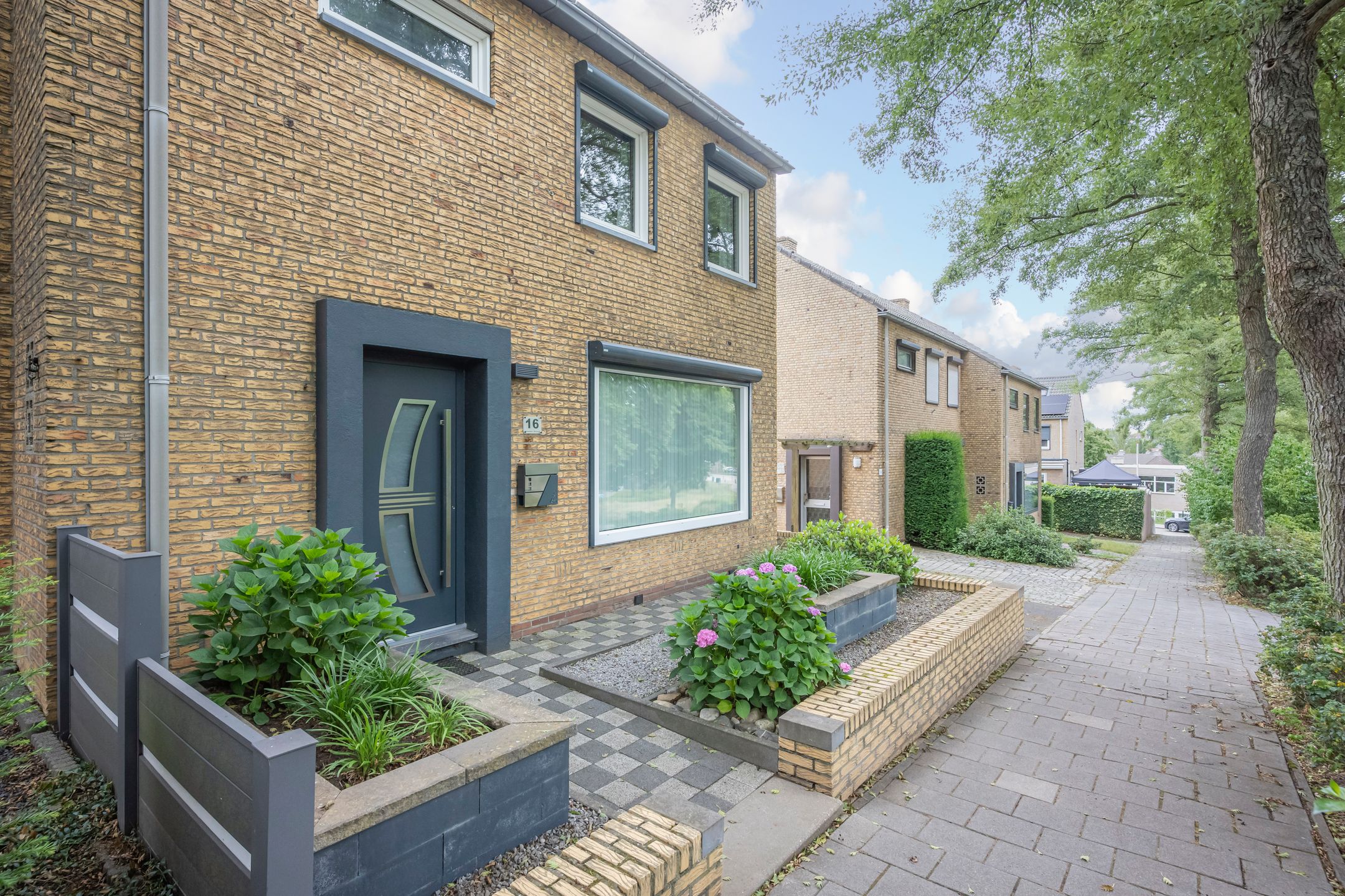 Photo 36 of Gouverneurstraat 16