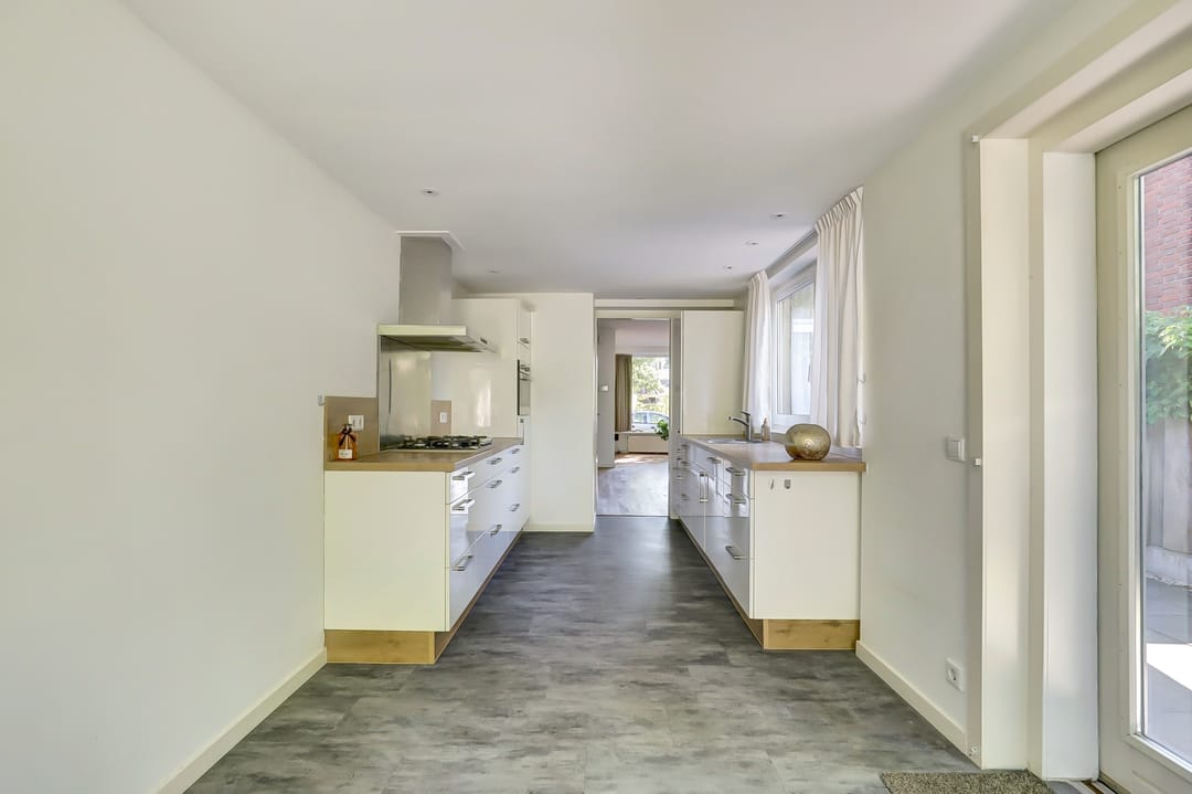 Foto 11 van Zuid Esmarkerrondweg 82