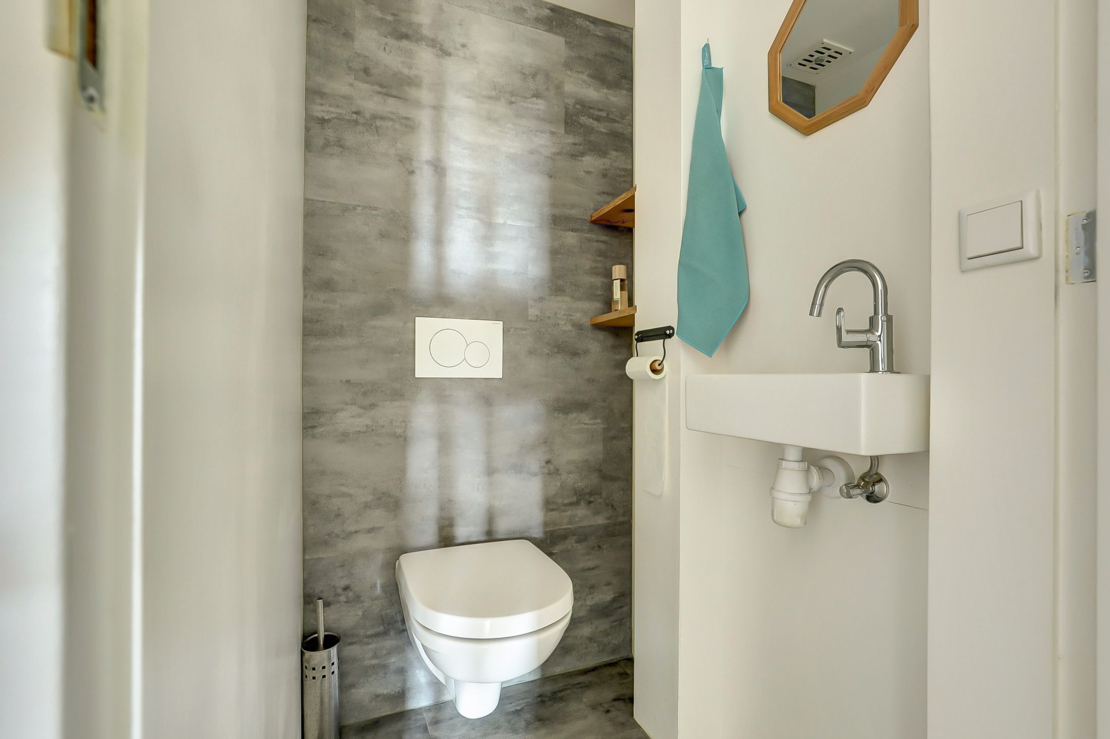 Foto 12 van Zuid Esmarkerrondweg 82