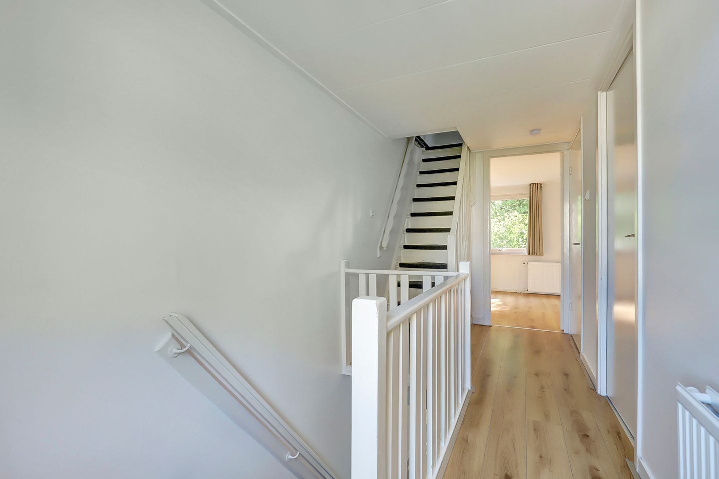 Foto 20 van Zuid Esmarkerrondweg 82