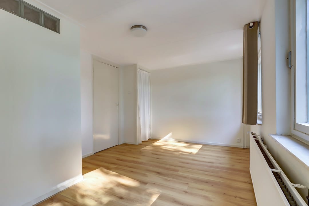 Foto 22 van Zuid Esmarkerrondweg 82