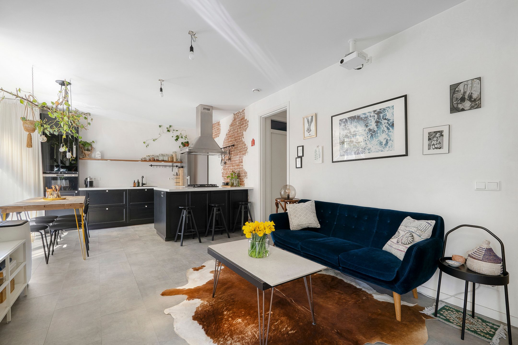 Photo 6 of Van Oldenbarneveldtstraat 80-1