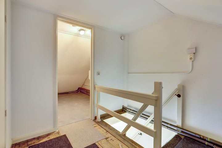 Photo 30 of Zuid Esmarkerrondweg 82