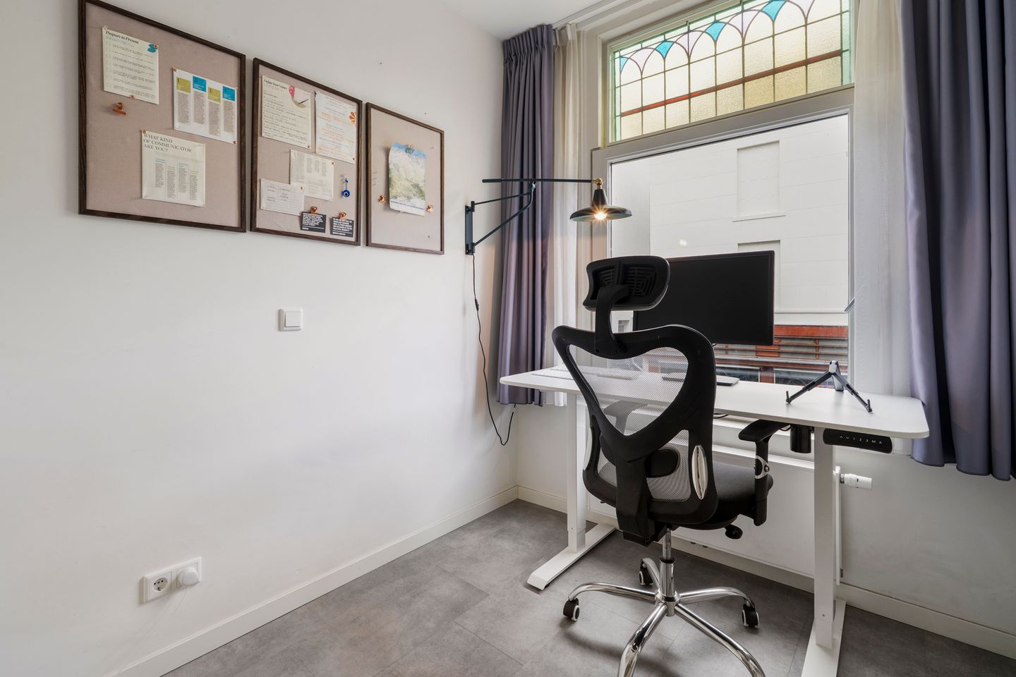 Photo 14 of Van Oldenbarneveldtstraat 80-1