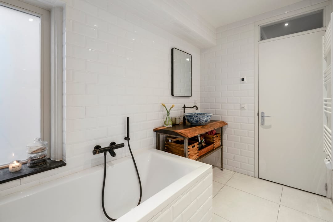 Photo 17 of Van Oldenbarneveldtstraat 80-1