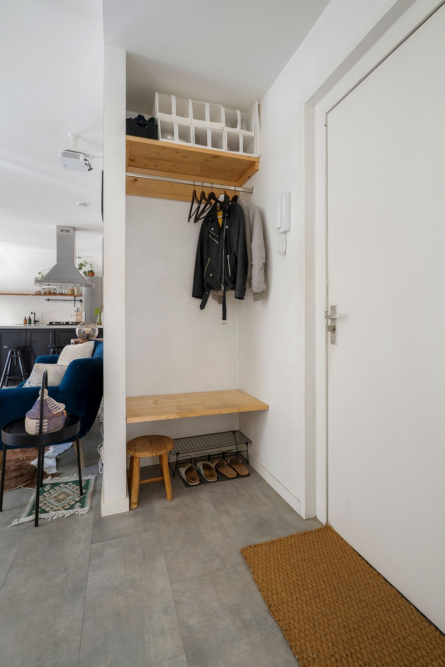 Photo 19 of Van Oldenbarneveldtstraat 80-1