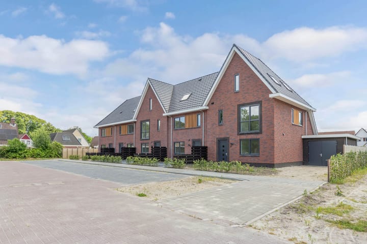 Photo 51 of Sierdsmastee 2