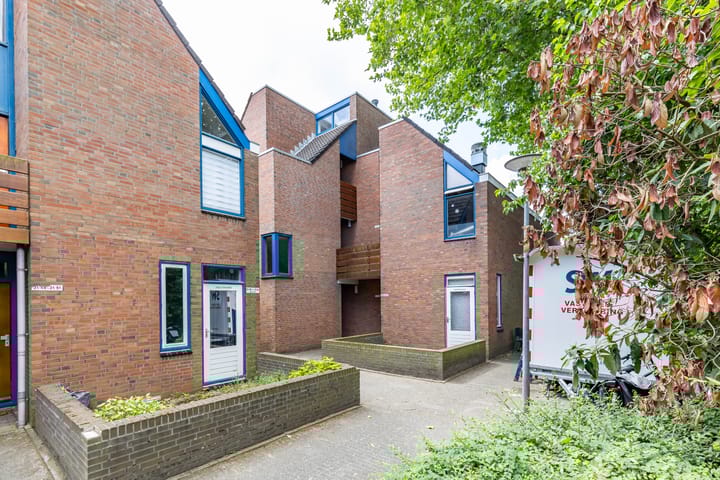 Foto 2 van Petrus Campersingel 31-47