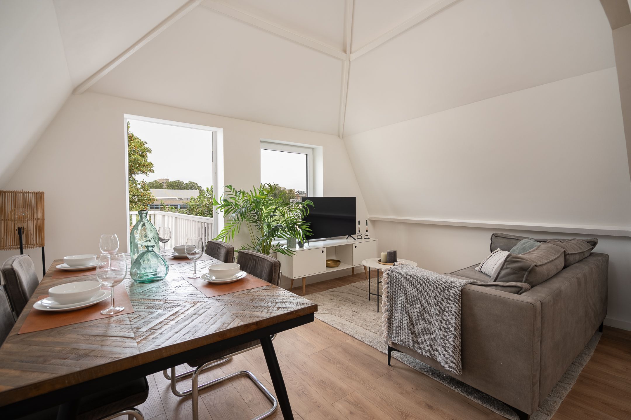 Foto 3 van Emmastraat 14-F