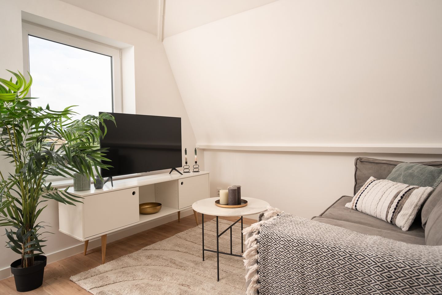 Foto 4 van Emmastraat 14-F