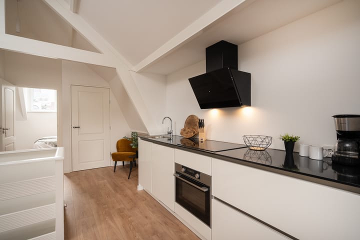 Foto 12 van Emmastraat 14-F