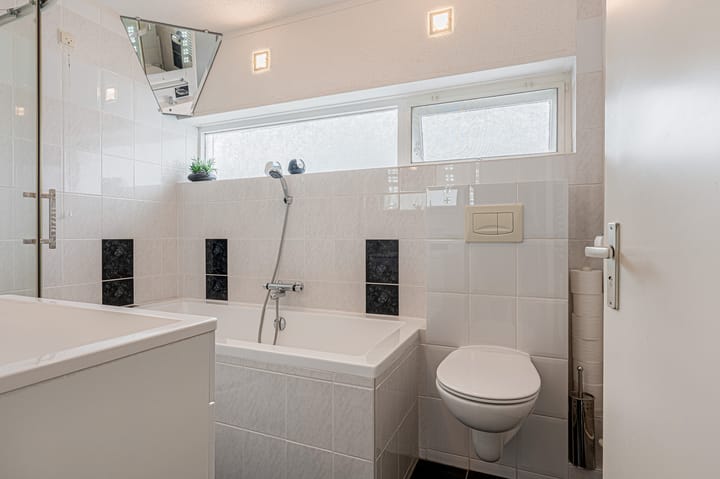 Foto 29 van Dorpshuisstraat 40