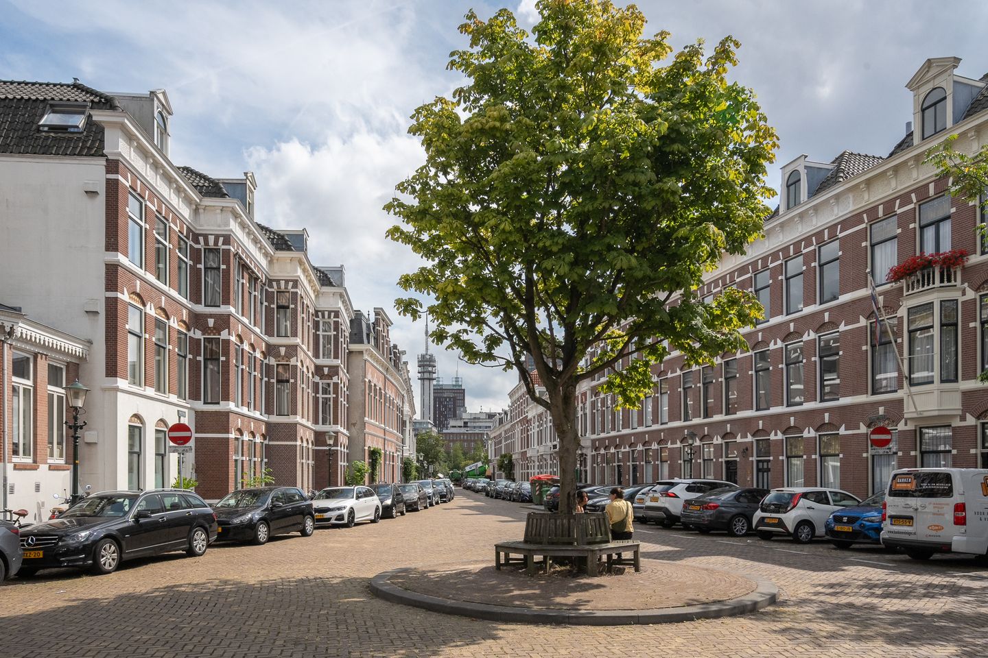 Foto 25 van Emmastraat 14-F