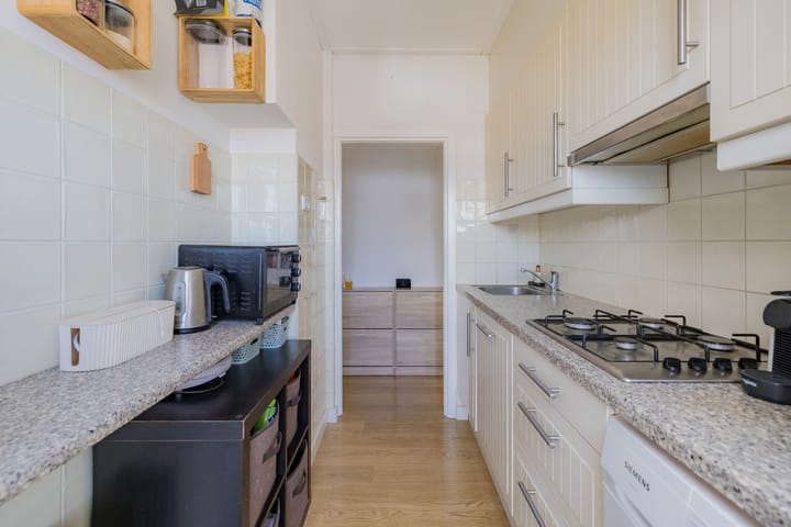 Foto 12 van Linnaeusstraat 169