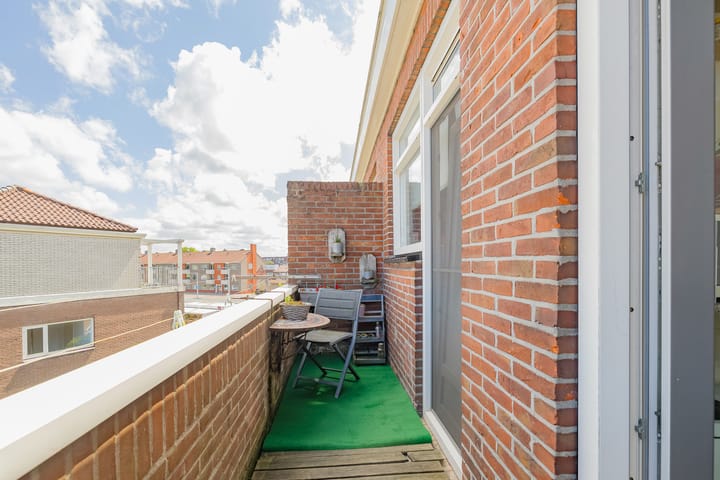 Foto 13 van Linnaeusstraat 169