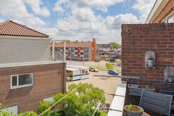 Foto 17 van Linnaeusstraat 169