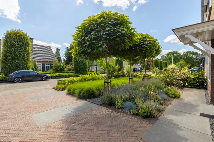 Photo 11 of Hooftlanden 24